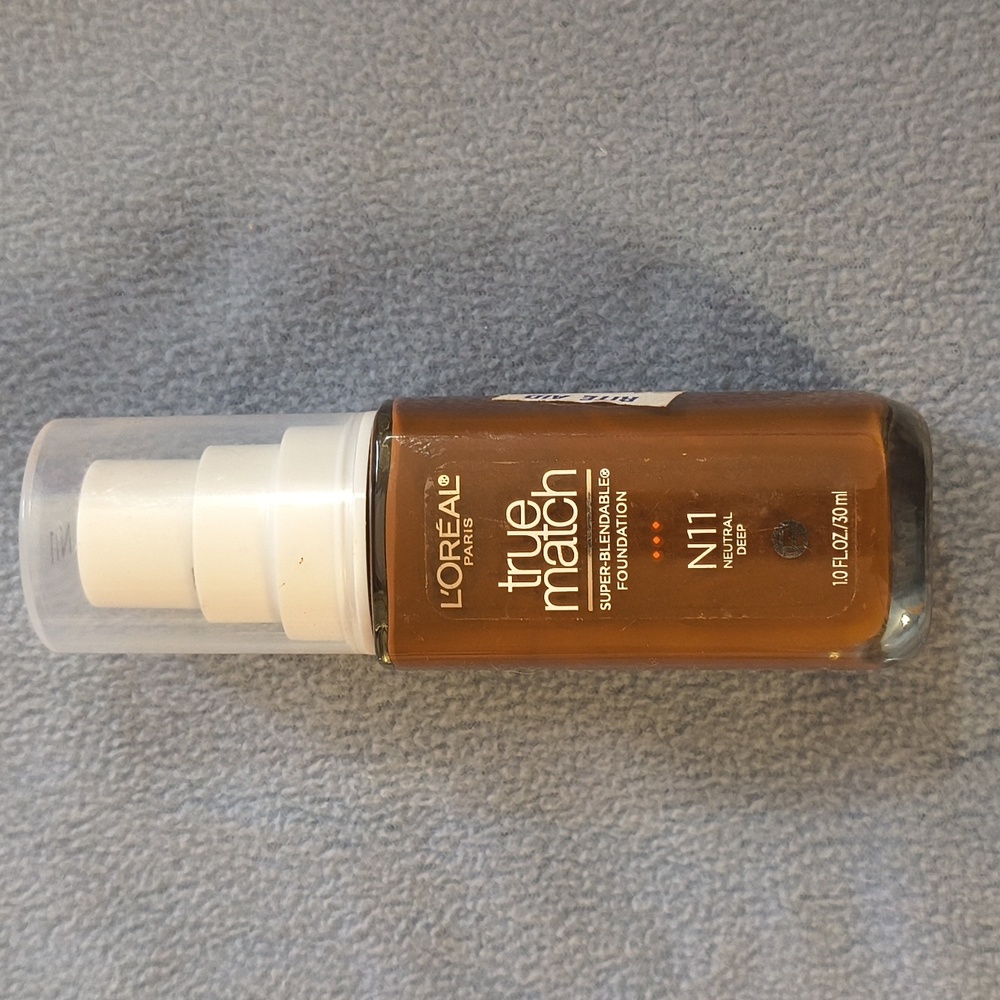 L'Oreal True Match Super Blendable Foundation In N11 Neutral Deep